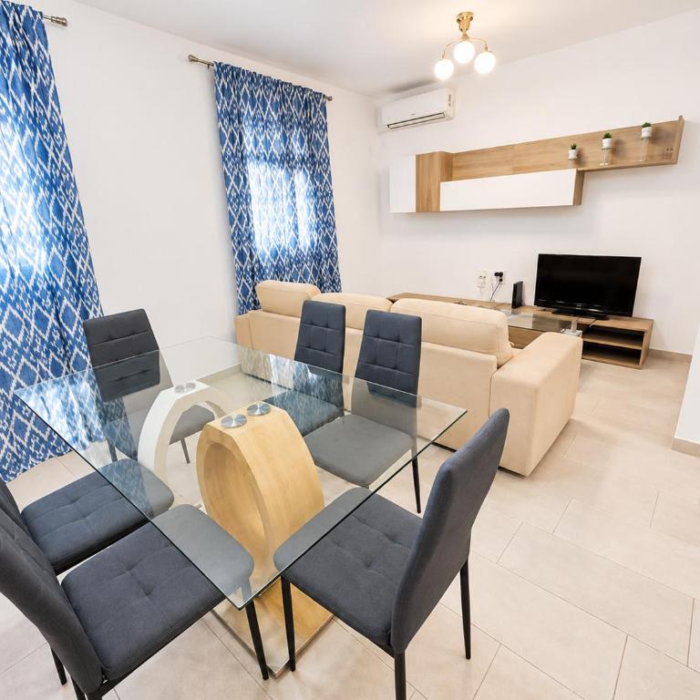 Sol y Patio city center - Apartamento de 2 dormitorios - 15