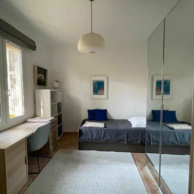 Villa 4 chambres, vue mer et îles d'Or, terrasse et plancha - Villa - 17
