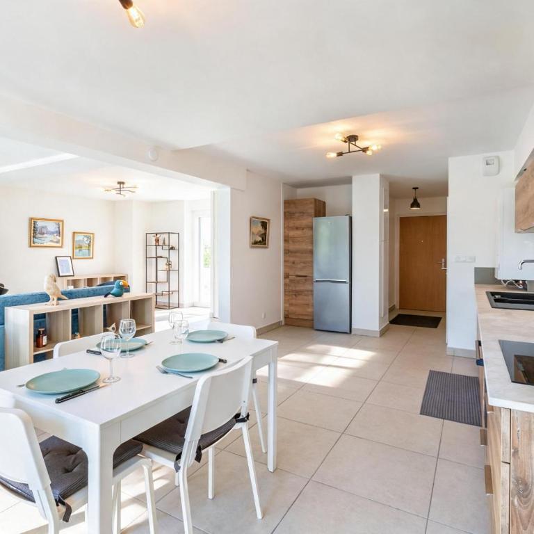 Grand Port - Appart spacieux - Terrasse jardin - Parking - Appartement 1 Chambre avec Jardin - 5
