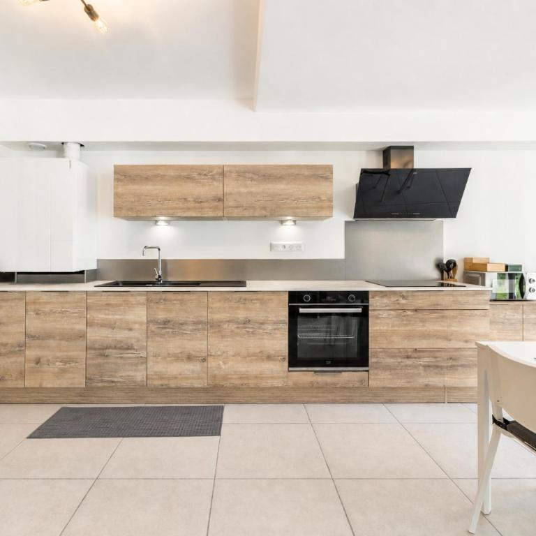 Grand Port - Appart spacieux - Terrasse jardin - Parking - Appartement 1 Chambre avec Jardin - 4