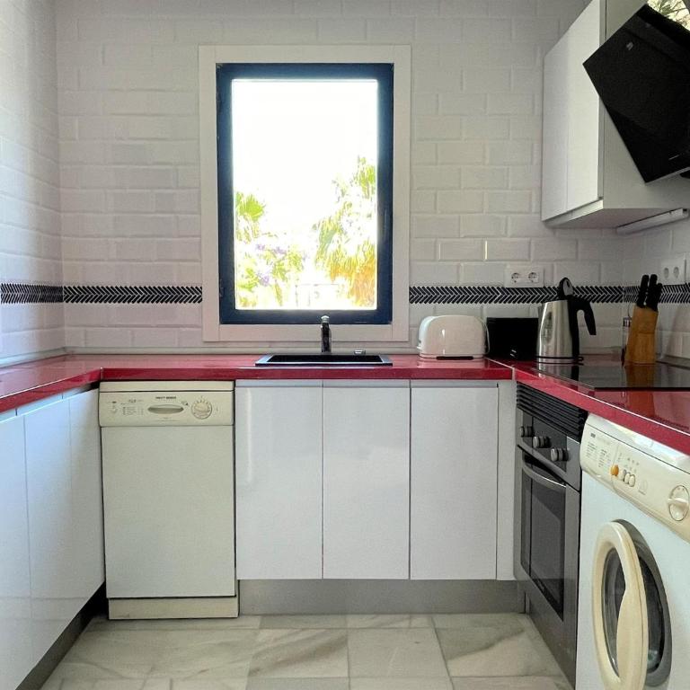 Holiday home in Roquetas de Mar by the sea - Apartamento de 1 dormitorio - 1