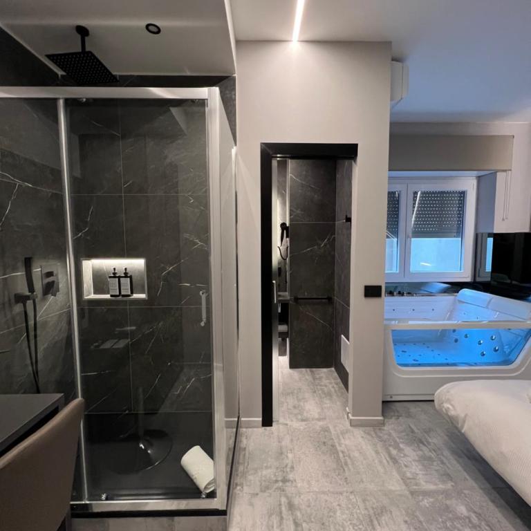 HeySuite Trastevere GuestHouse ROMA - Deluxe Zimmer - 12