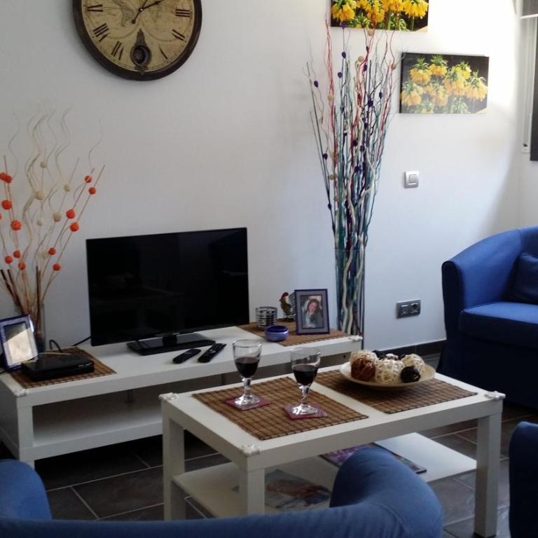 Apartamentos Ferrán Paqui - Apartamento de 3 dormitorios con balcón - 6