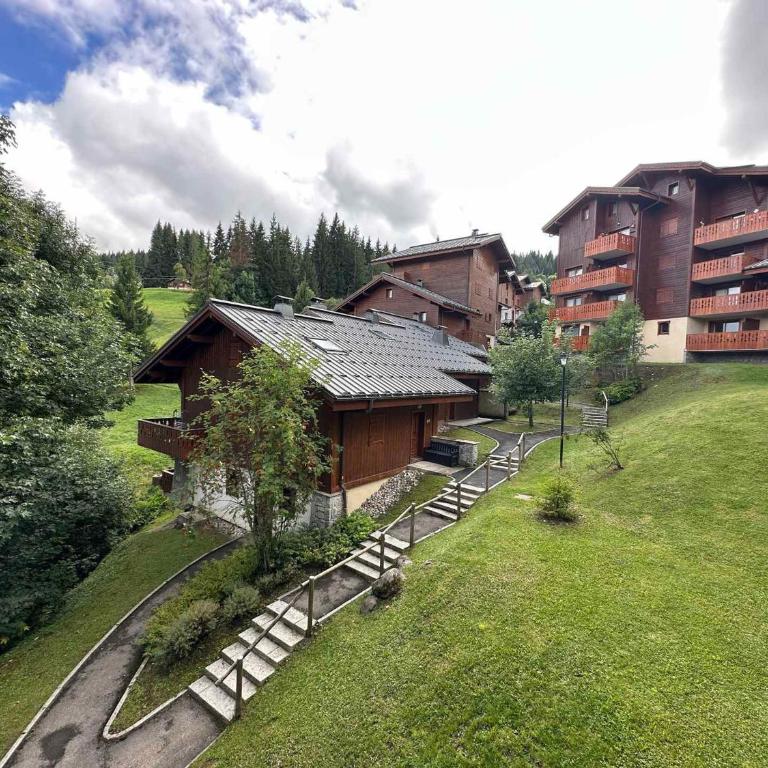 Appartement Cosy pour 8 Personnes au Pied des Pistes à Morillon - FR-1-642-91 - Appartement - 4