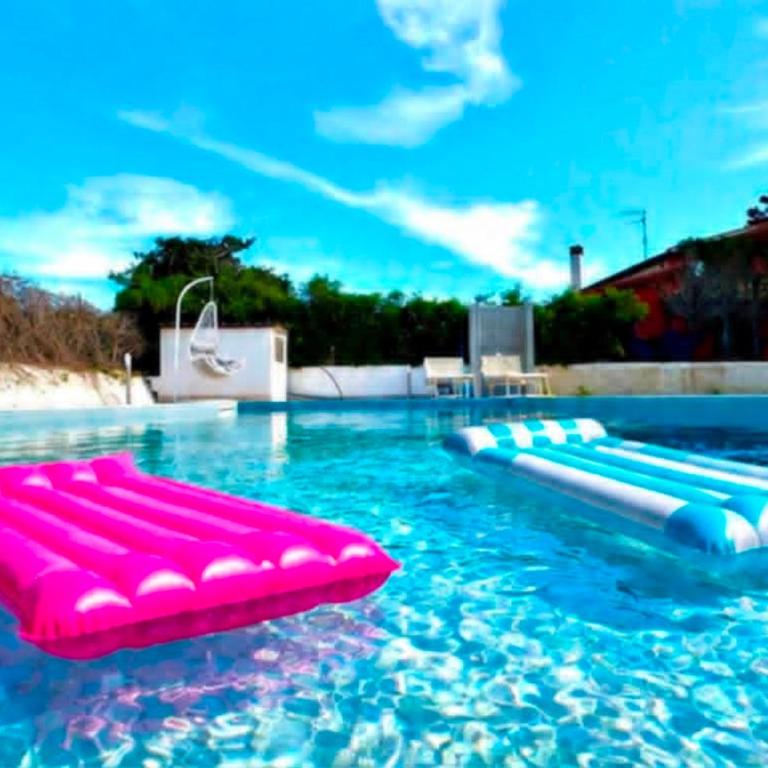Libero House A Private Pool Oasis - One-Bedroom Villa - 5