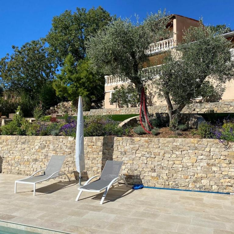 Exklusive Villa mit privatem Pool und Panoramablick - Maison 4 Chambres - 23