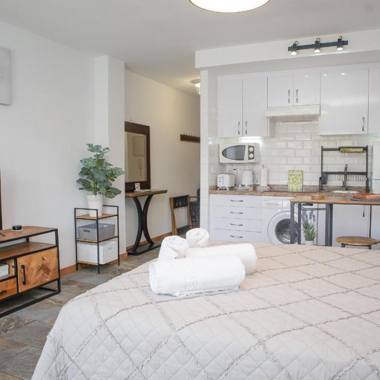 Marina Apartment 4 29 - Estudio con vistas al mar - 4