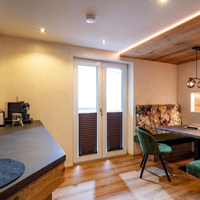 Garni Nill - Suite mit Balkon - 14