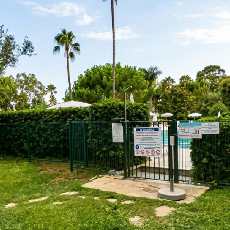 Sea View Apartment with Pool, Tennis and Beach Near Cannes - Appartement 1 Chambre - 27