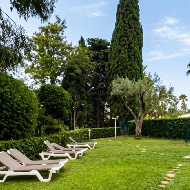 Sea View Apartment with Pool, Tennis and Beach Near Cannes - Appartement 1 Chambre - 32