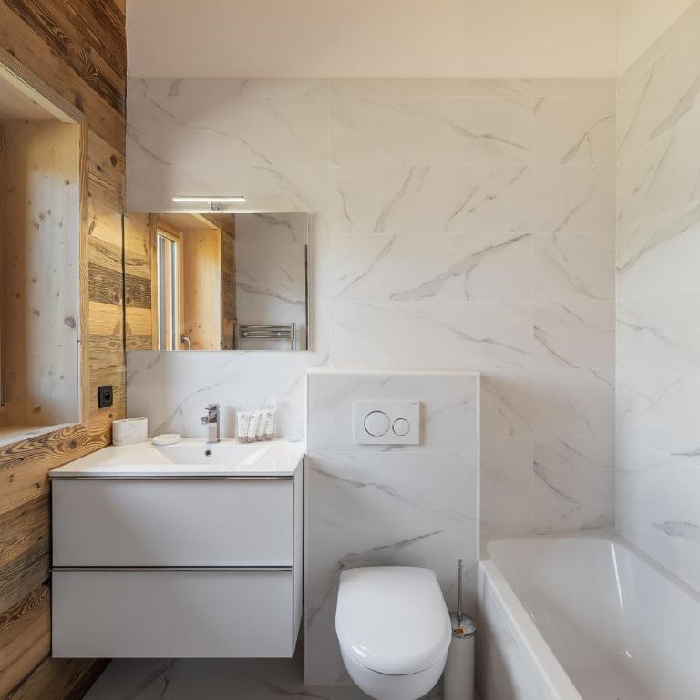 Appartement lumineux de 100 m² avec balcon, proche centre Megève, 4 adultes et 2 enfants - Appartement 3 Chambres - 15