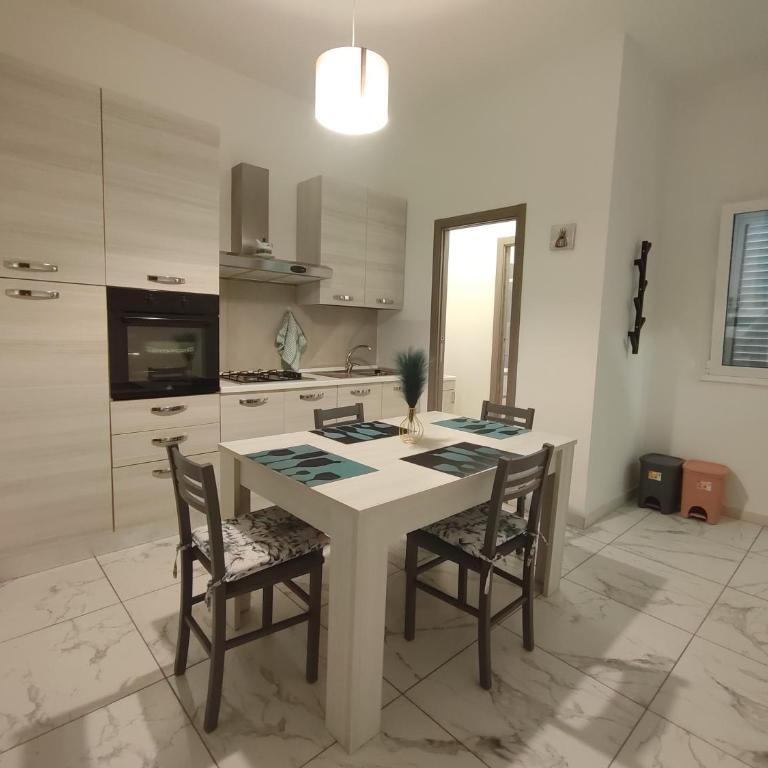 Ebano - Appartamento con 2 Camere da Letto - 4