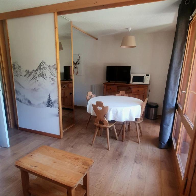 Studio lumineux 4 pers, balcon, parking - FR-1-181-2853 - Studio - 1