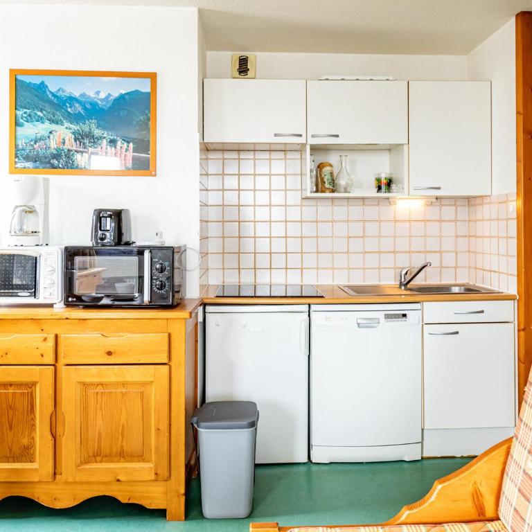 Appartement confortable 7 personnes, centre-station, proche pistes et commodités - Apartment mit 2 Schlafzimmern - 10