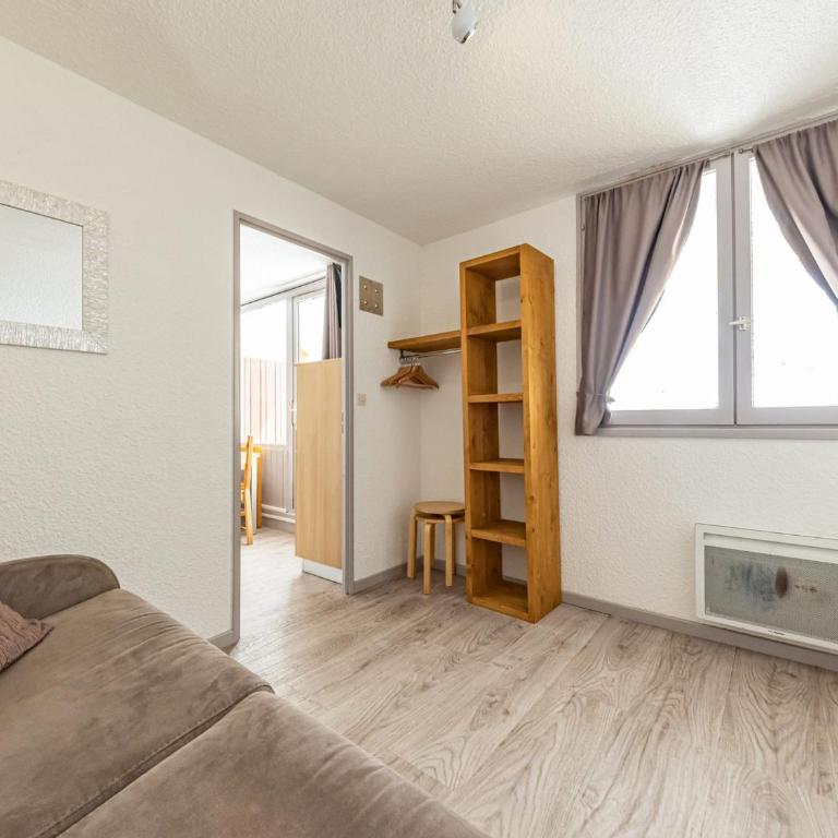 Studio confortable 6 pers. avec kitchenette - FR-1-807-13 - Apartment - 13