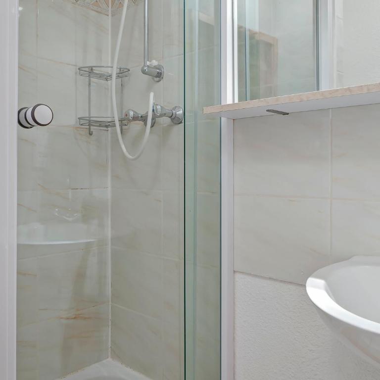 Duplex lumineux skis aux pieds pour 9 pers, animaux admis - Three-Bedroom Apartment - 15