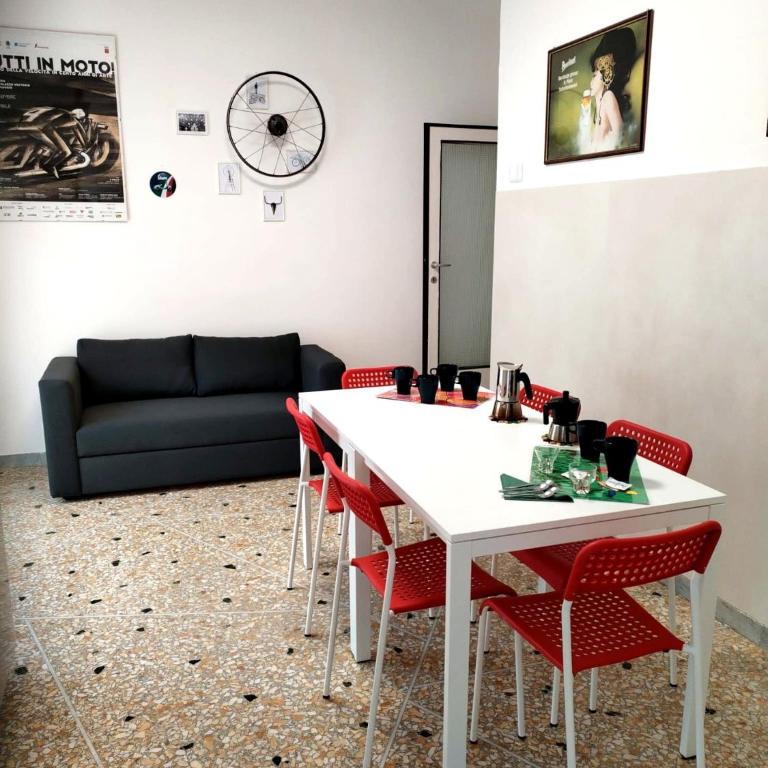 The BrightSide Pisa, Family & Friends Flat with 2 Bathrooms, 2 Balconies & Strong WiFi - Apartment mit 3 Schlafzimmern - 20