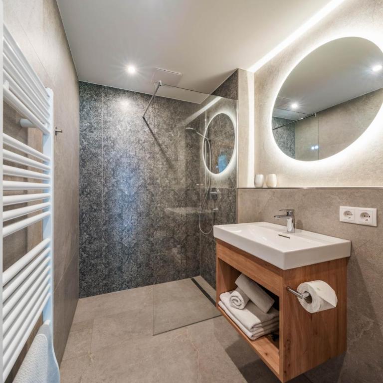 Alpenzeit Zillertal Apartments - Apartment mit 1 Schlafzimmer - 5
