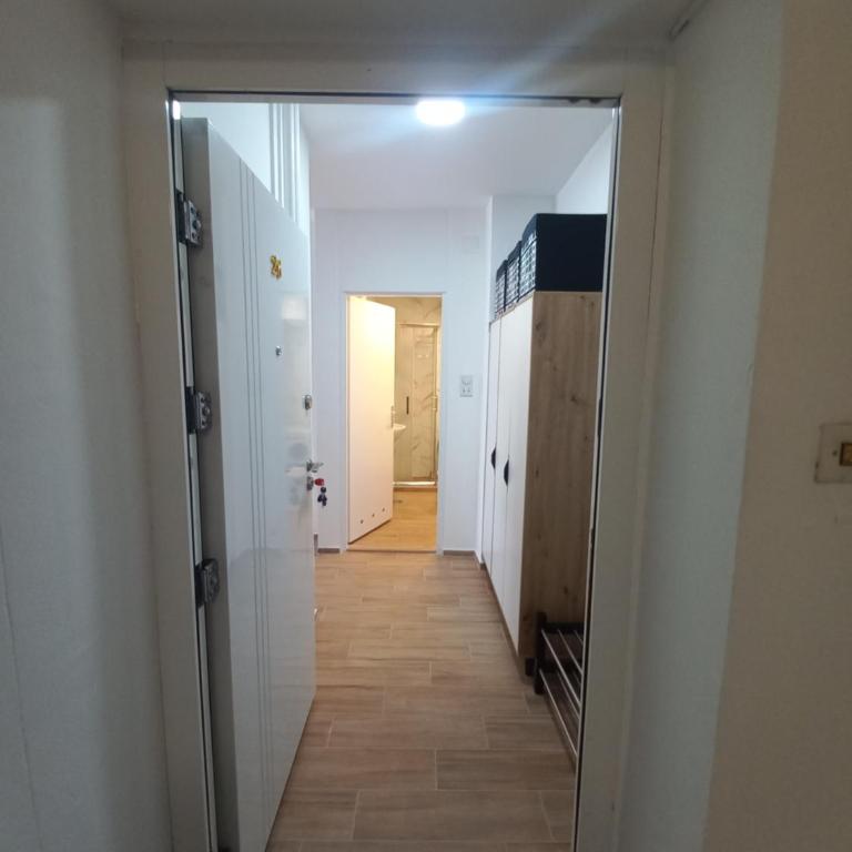 Piccolo 26 - One-Bedroom Apartment - 2
