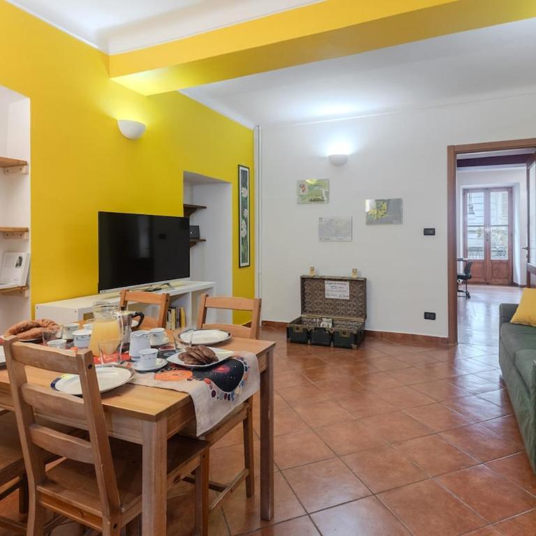 La casa dei libri - Appartamento Standard con 2 Camere da Letto - 2