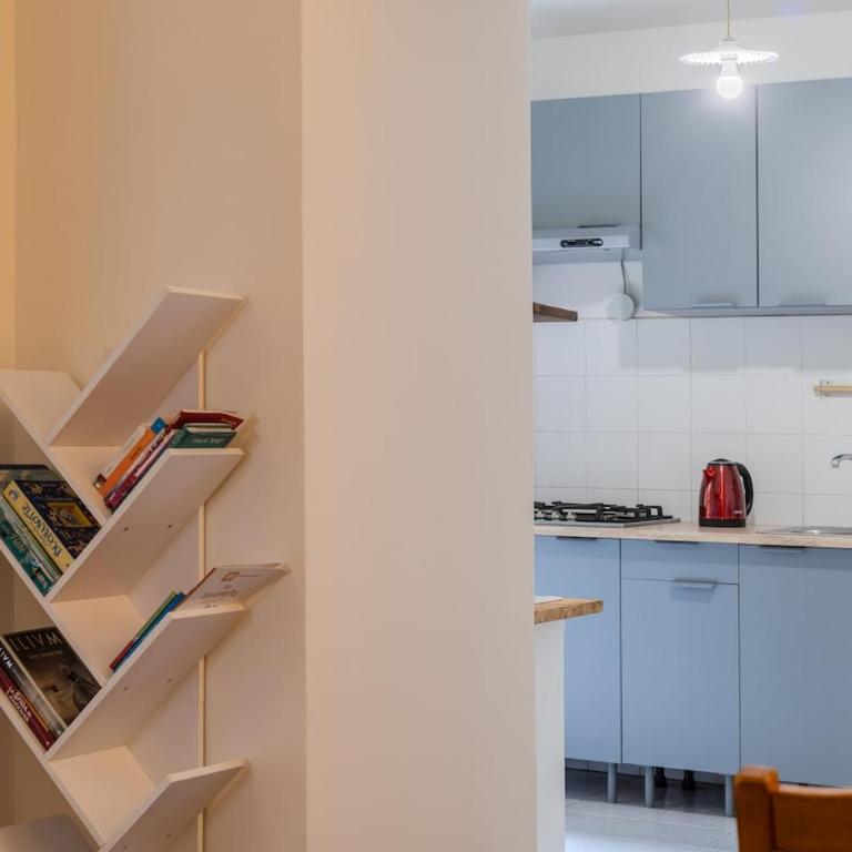 La casa dei libri - Appartamento Standard con 2 Camere da Letto - 38