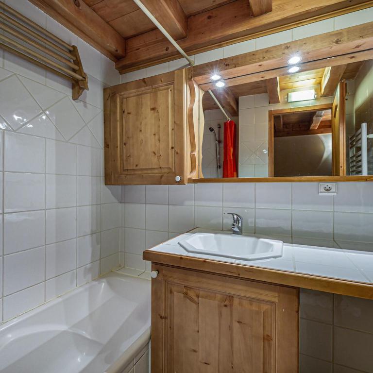 Duplex lumineux 3 chambres avec cheminée à Méribel - Appartement 3 Chambres - 16
