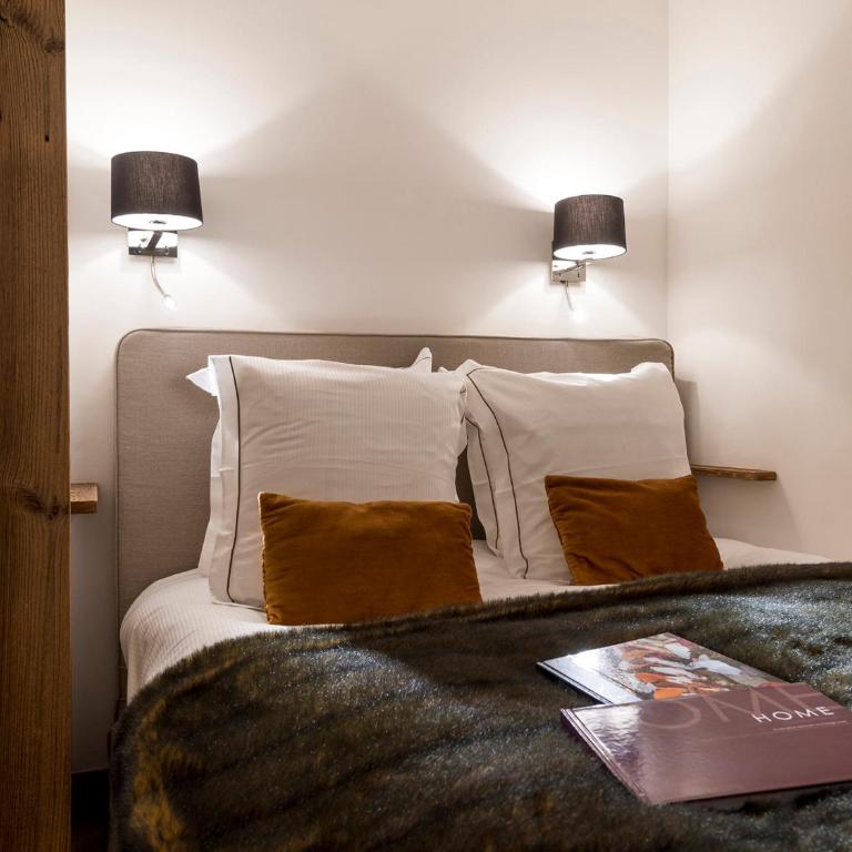 Courchevel 1850 Appart Ski-in/Ski-out 6 pers avec Parking - Three-Bedroom Apartment - 6
