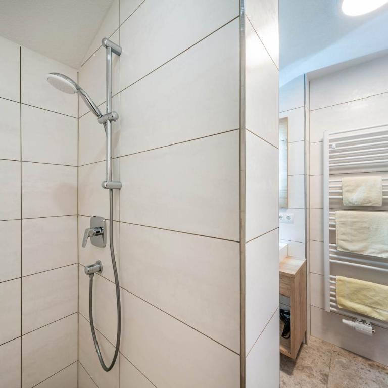 Alpenzeit Zillertal Apartments - Apartment mit 1 Schlafzimmer - 11