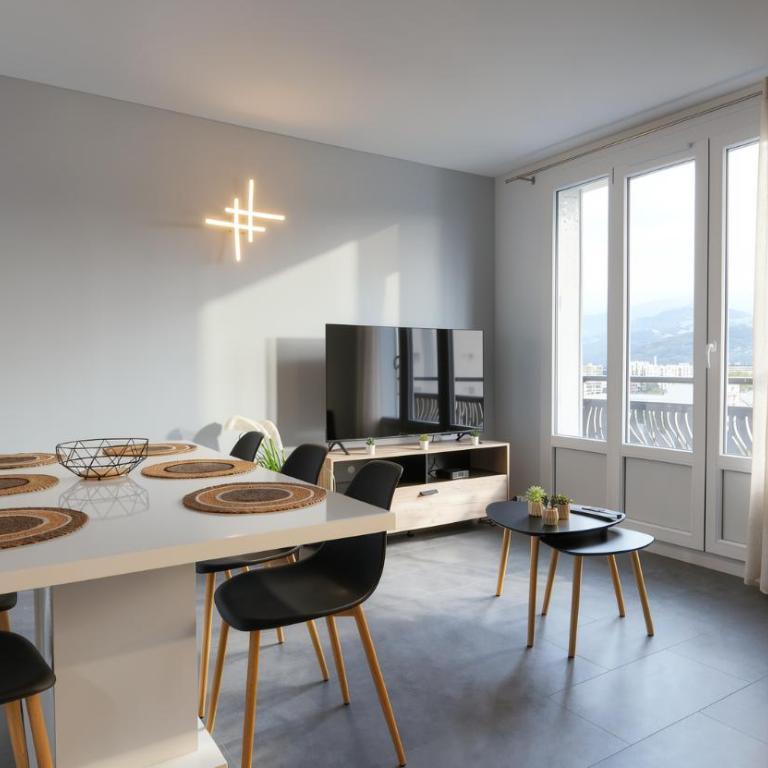 Le Belledonne, 3 chambres, parking privé, vue montagne - Appartement 3 Chambres - 1
