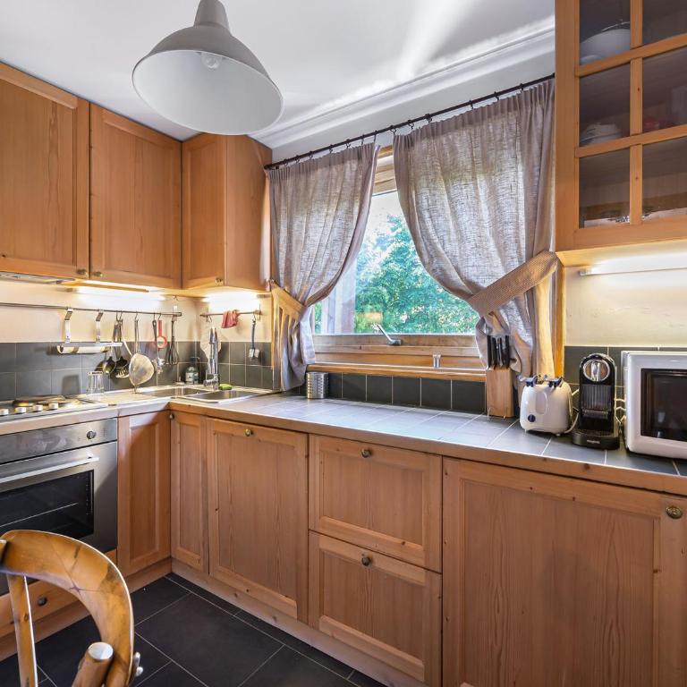 Megève Rochetbrune - Appt 3 Chambres, Wifi, Parking - Appartement 3 Chambres - 3