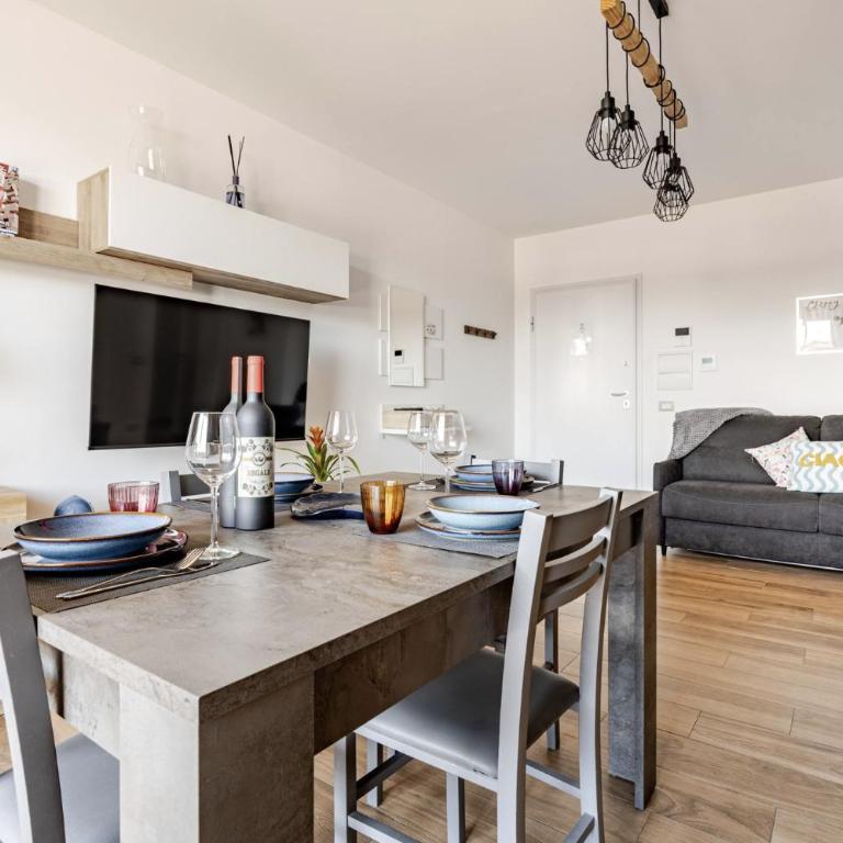 Parking, FCO Airport & Beach - River Breeze - Apartamento de 1 Dormitorio con balcón y vistas a la ciudad - 6