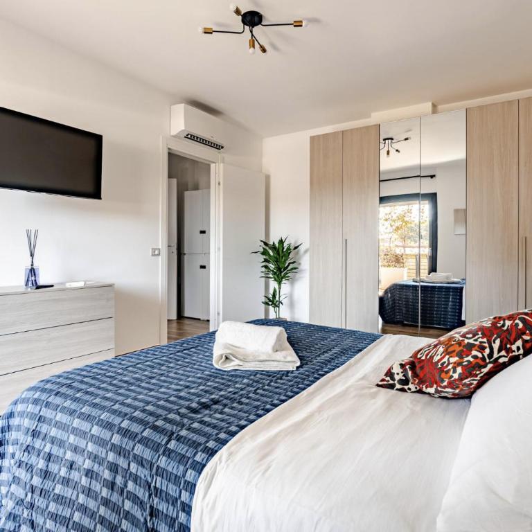 Parking, FCO Airport & Beach - River Breeze - Apartamento de 1 Dormitorio con balcón y vistas a la ciudad - 1