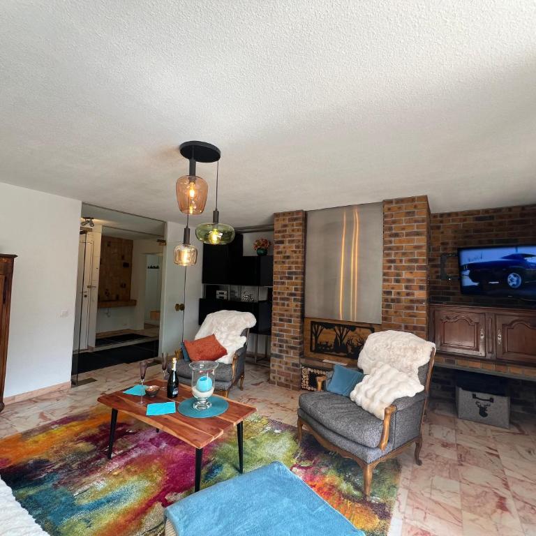 Appartement Agata spacieux à Chamonix avec terrasse et parking privé - Appartement - 3