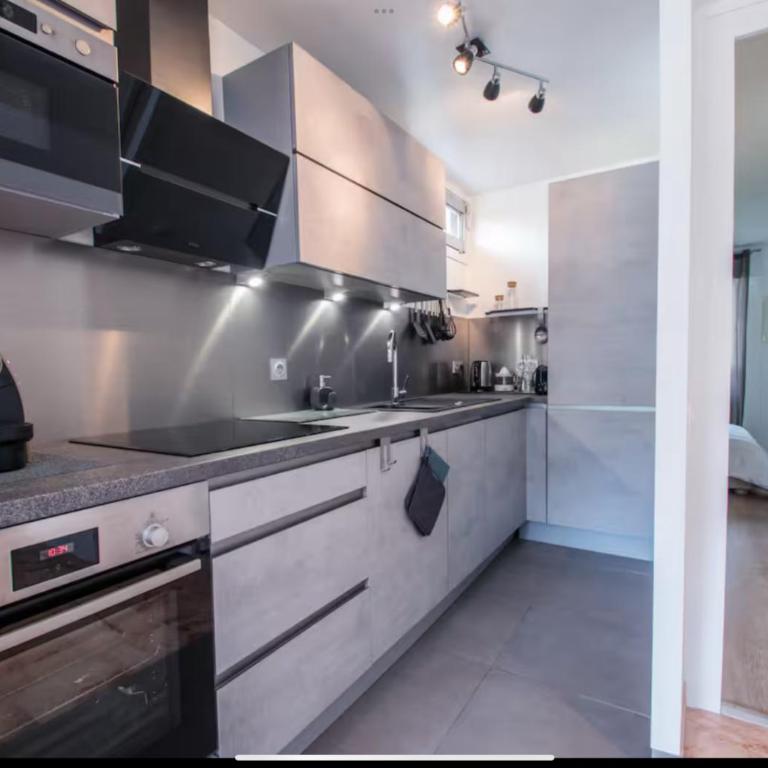 Appartement Agata spacieux à Chamonix avec terrasse et parking privé - Appartement - 8
