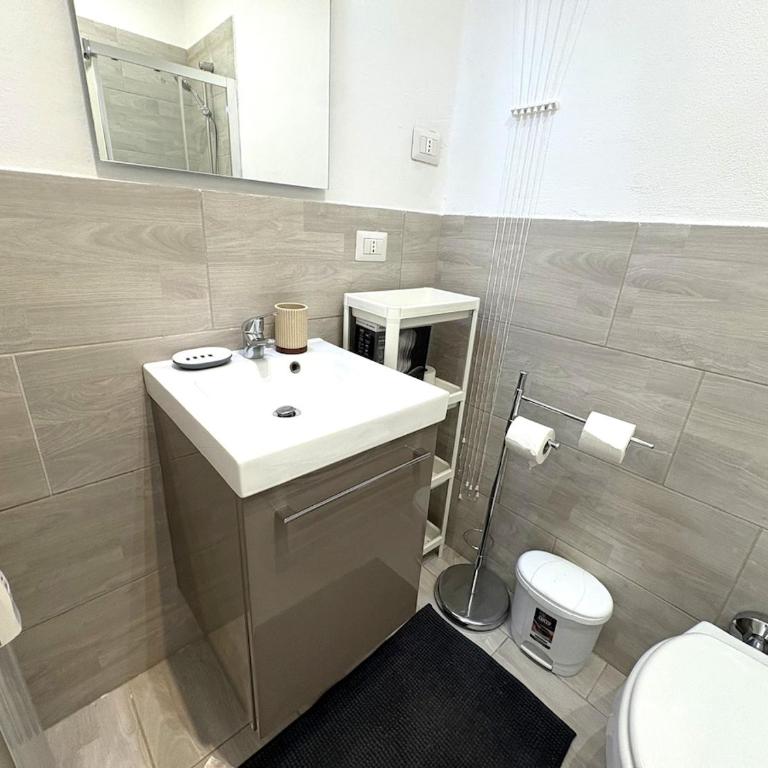 Milan Center - Comfortable apartment with kitchen - Apartment mit 1 Schlafzimmer - 6