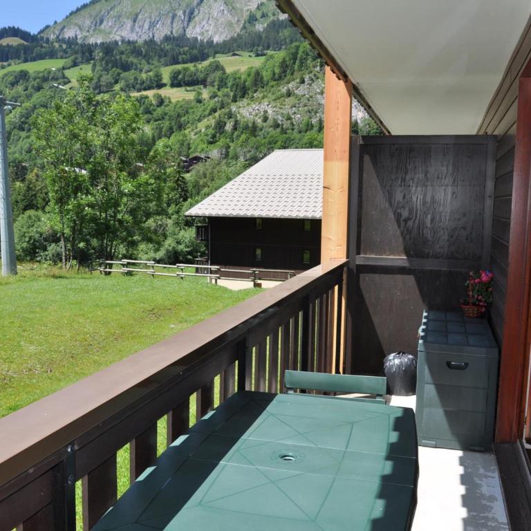 Appartement 2 pièces calme avec balcon et parking - Appartement 1 Chambre - 13