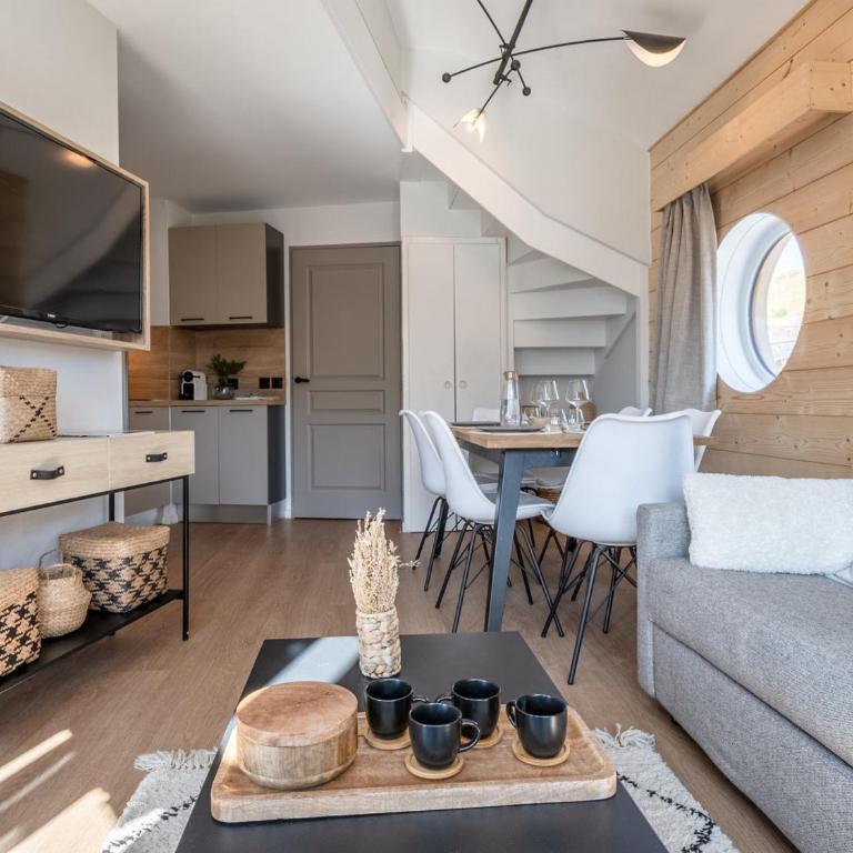 Duplex rénové, 6 pers, balcon sud, Wi-Fi - Appartement 2 Chambres - 8