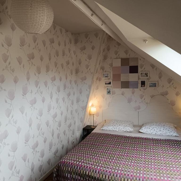 Maison atypique, quartier très calme, à Amiens - Chambre Familiale - 8