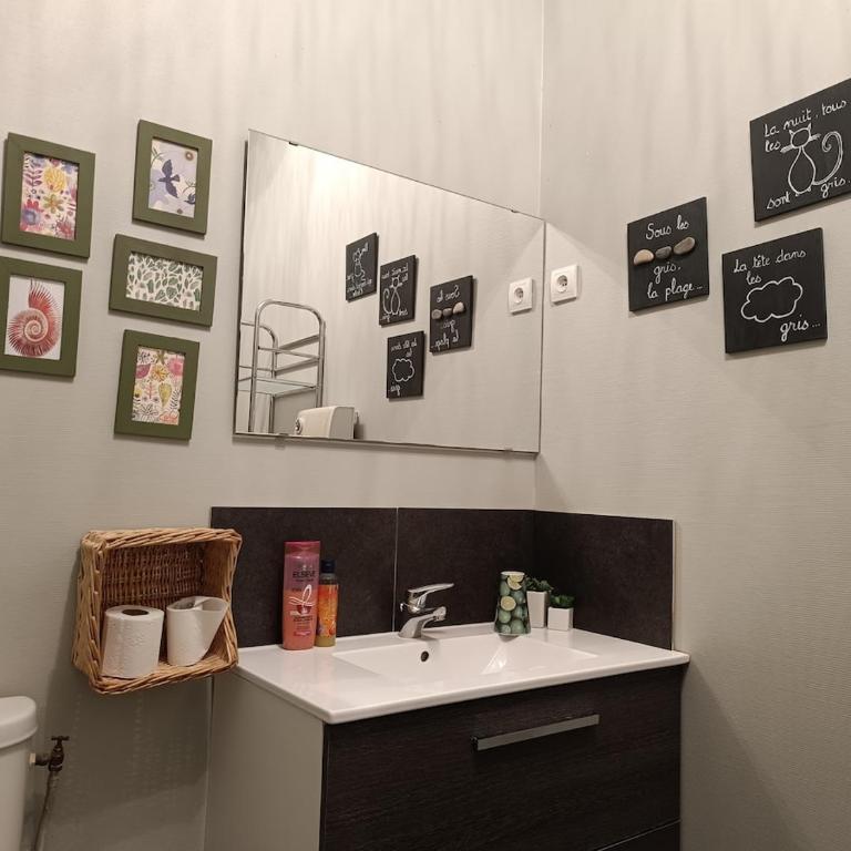 Maison atypique, quartier très calme, à Amiens - Chambre Familiale - 10