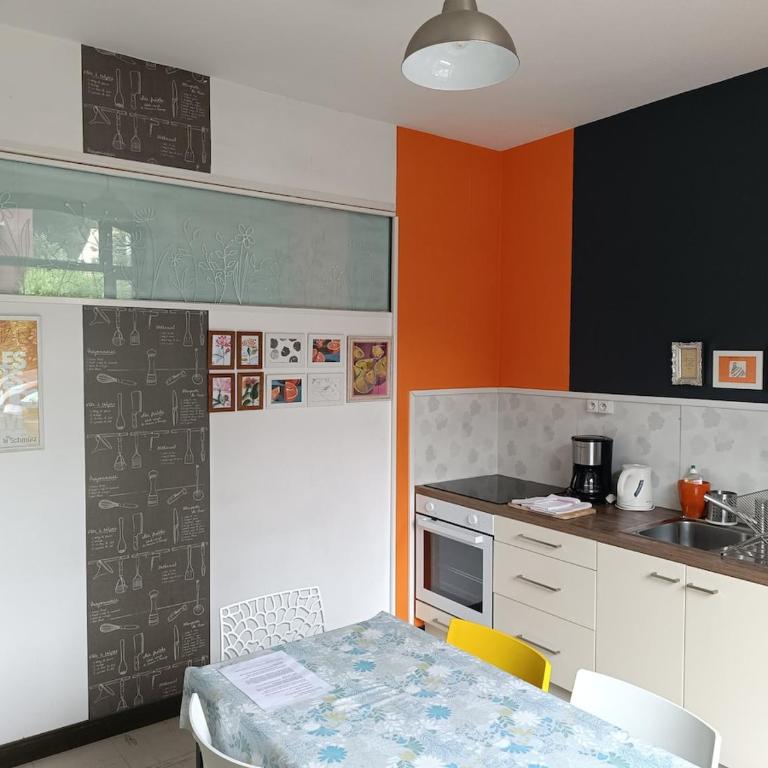 Maison atypique, quartier très calme, à Amiens - Chambre Familiale - 25
