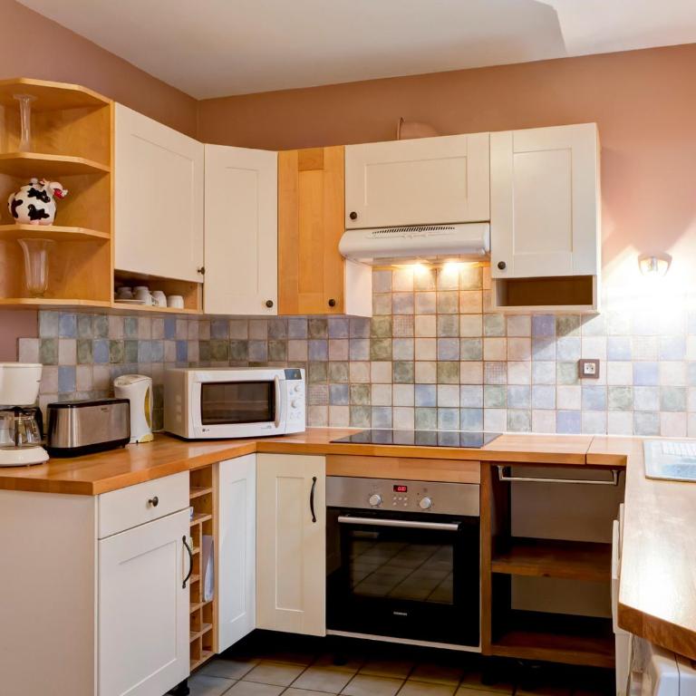 Appartement lumineux au cœur de Brides, 6 pers, balcon, wifi, animaux admis - Appartement 2 Chambres - 5