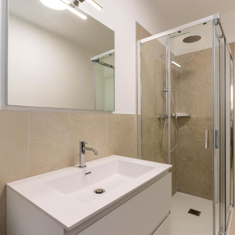 Piazza Mazzini Appartamento Ampio e luminoso vicino al mare - Apartment mit 2 Schlafzimmern mit Balkon und Terrasse - 12