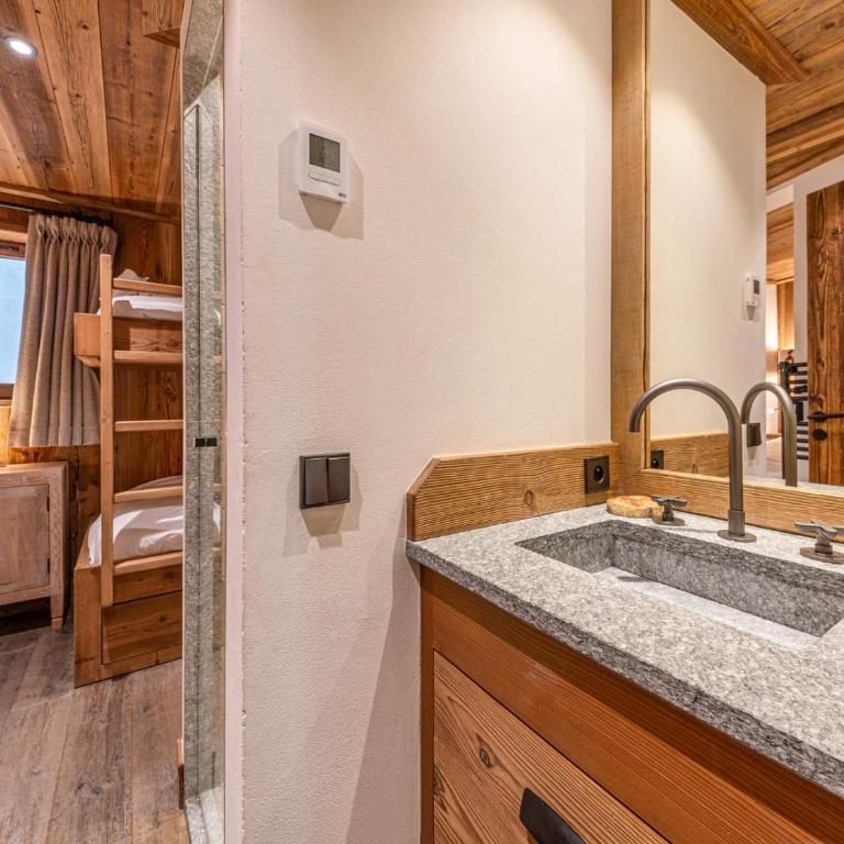 Luxueux appartement avec piscine, WiFi et parking à Val-d'Isère - Appartement 3 Chambres - 17