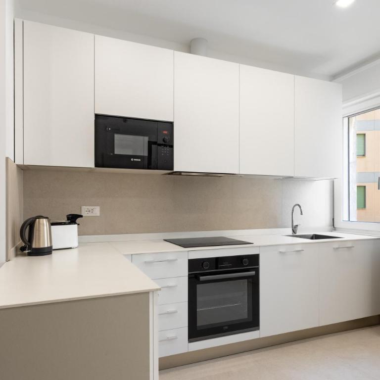 Piazza Mazzini Appartamento Ampio e luminoso vicino al mare - Apartment mit 2 Schlafzimmern mit Balkon und Terrasse - 8