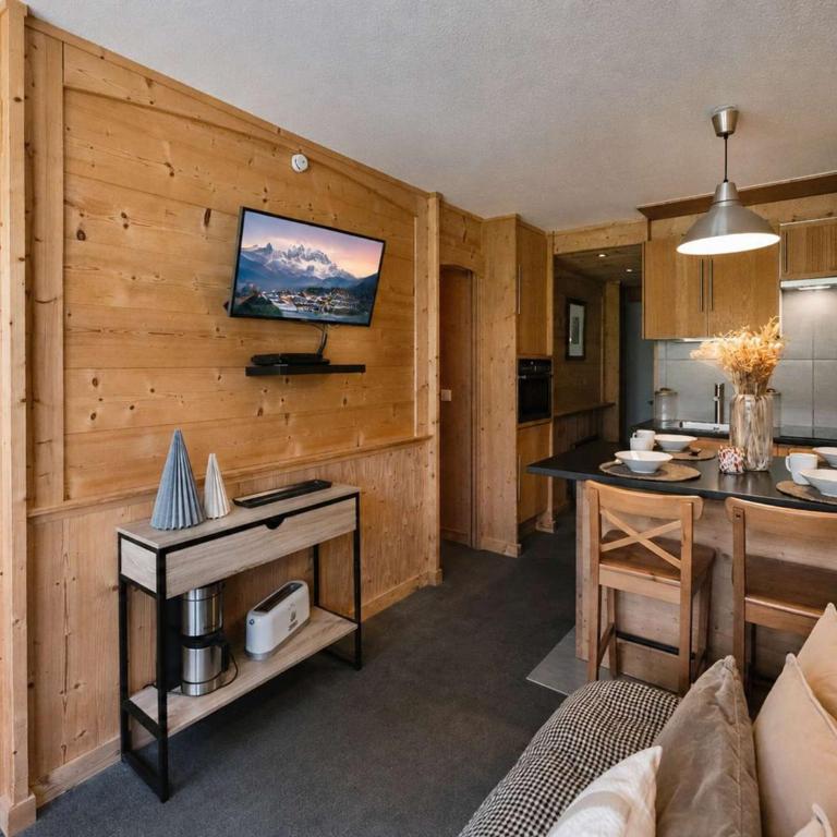 Appartement cosy pour 4 pers. avec départ ski aux pieds, proche commodités et pistes - FR-1-545-17 - Appartement (4 Adultes) - 10