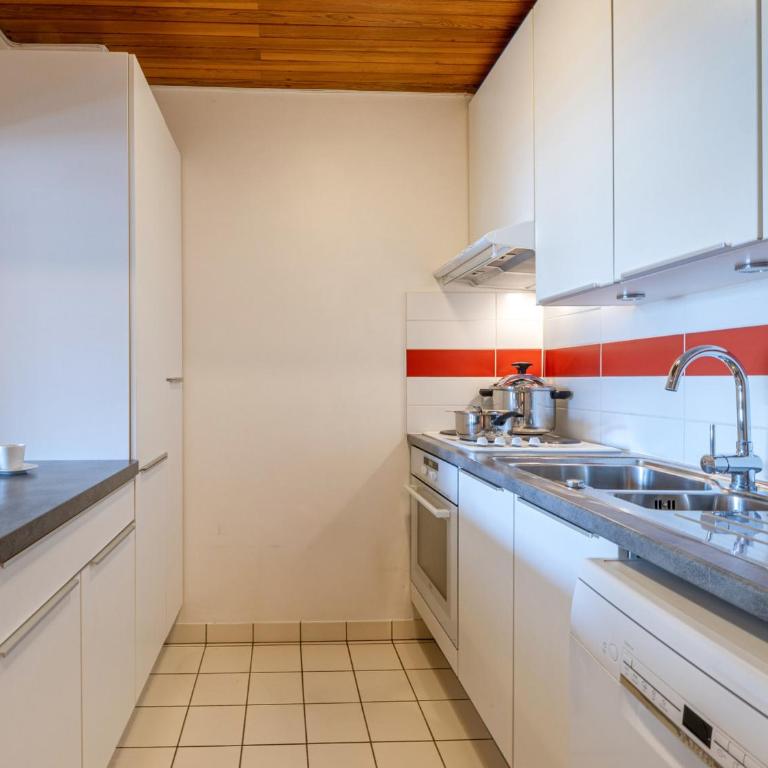 Appartement confortable au sud avec balcon et lave-linge - One-Bedroom Apartment - 11