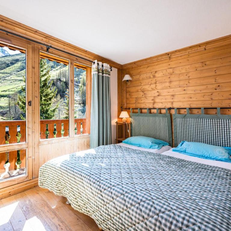 Appartement 3 pièces au Chatelard, accès direct pistes, parking inclus - Two-Bedroom Apartment - 13