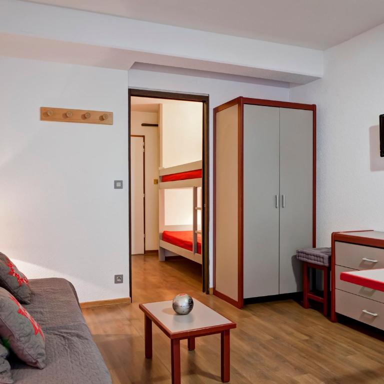 Studio 2* Centre-ville, Animaux admis, Parking, Wi-Fi - Studio - 12
