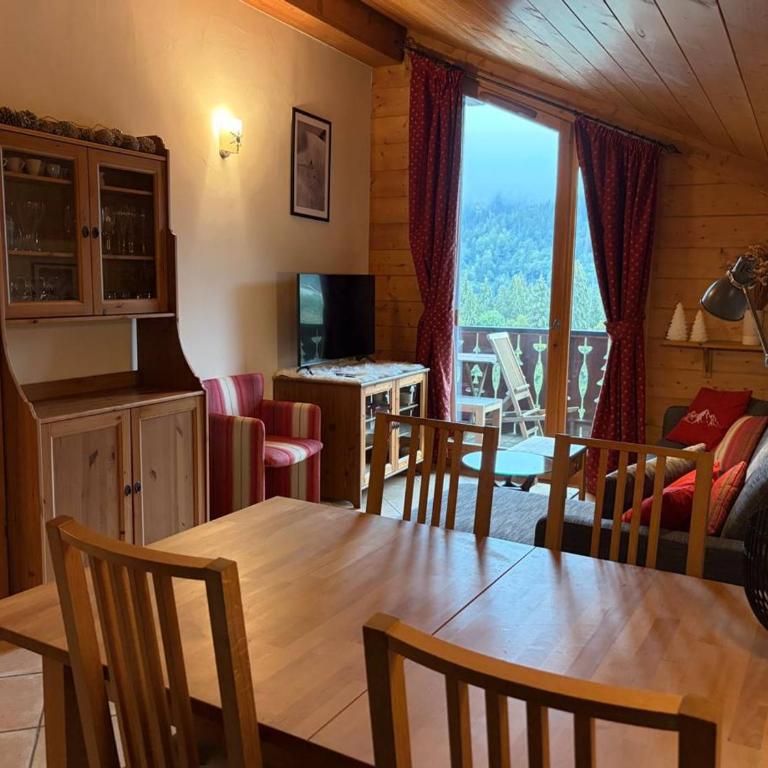 4 pièces spacieux bien équipé avec Wi-Fi et parking, au pied du ski bus - FR-1-572-241 - Appartement (6 Adultes) - 21