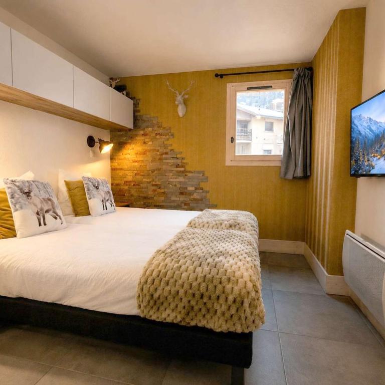Somptueux chalet 130 m², 11 pers, vue montagnes, cheminée, 5 chambres - FR-1-545-27 - Chalet (11 Adultes) - 8